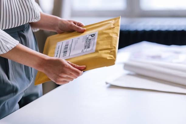 Envelope de segurança para e commerce personalizado garante proteção e confiança nas suas entregas